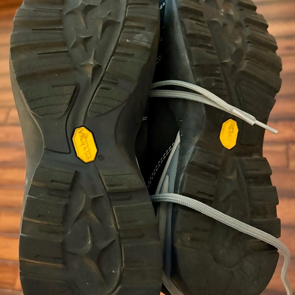 Asolo Black and Gray Hiking Boots - Picture 4 of 9